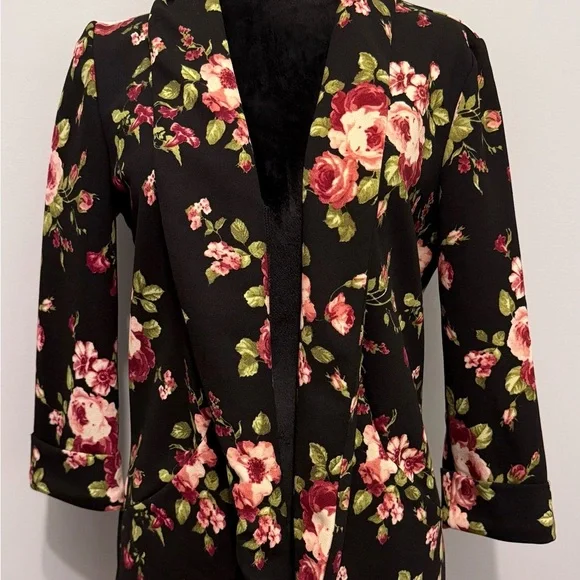 Elegant Floral Women's Blazer Size Small - Picture 1 of 4